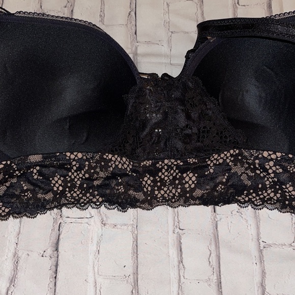 NWT- ADORE ME FRONT CLOSURE T STRAP BRA SIZE 40D black with nude sides. - Picture 7 of 7